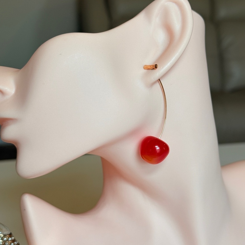 ⚜️ Trendy Cherry Drop Earrings - Picture 4 of 9
